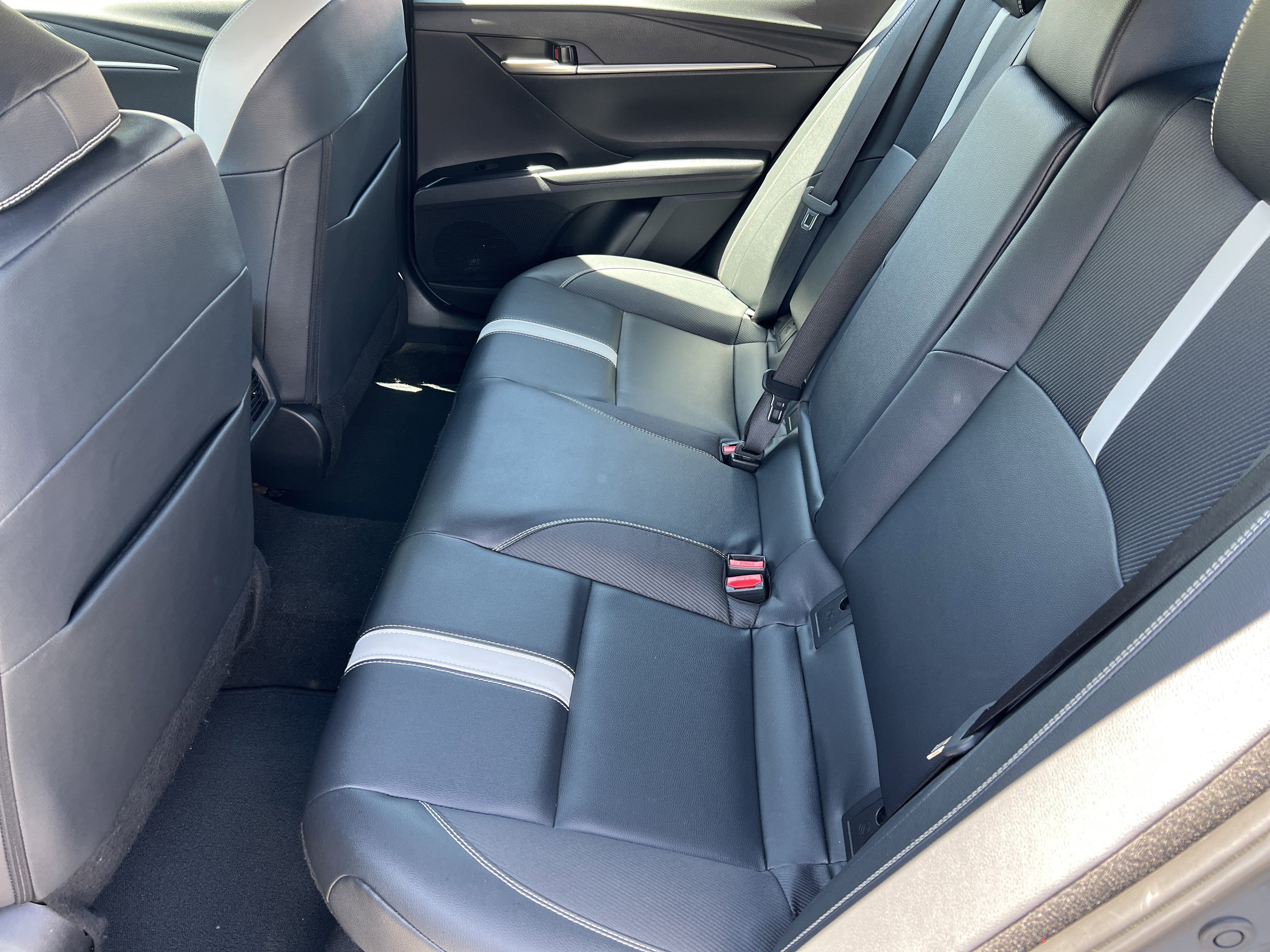 Certified 2025 Toyota Camry SE w/ Convenience Package AWD/4WD image 32