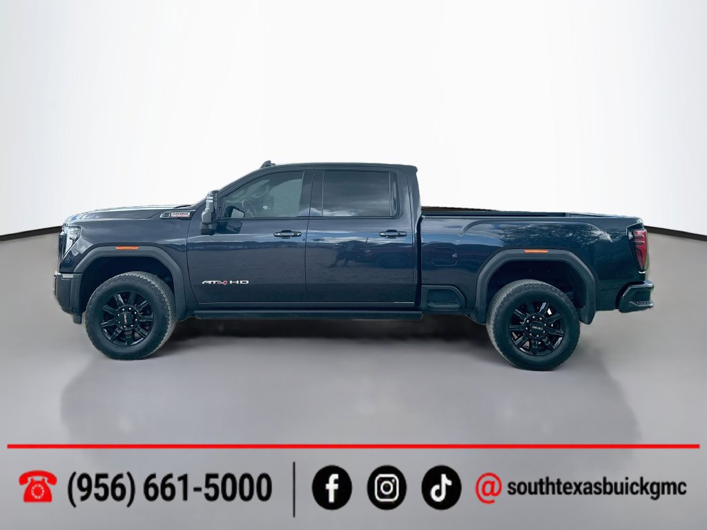 Used 2025 GMC Sierra 2500 AT4 w/ AT4 Premium Plus Package AWD/4WD image 4
