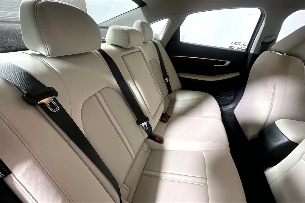 Used 2025 Hyundai Sonata SEL FWD image 22