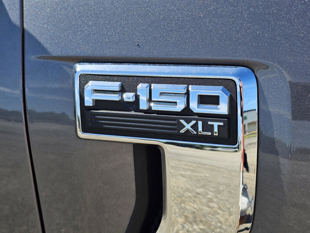 Used 2021 Ford F150 XLT w/ Equipment Group 302A High RWD image 7