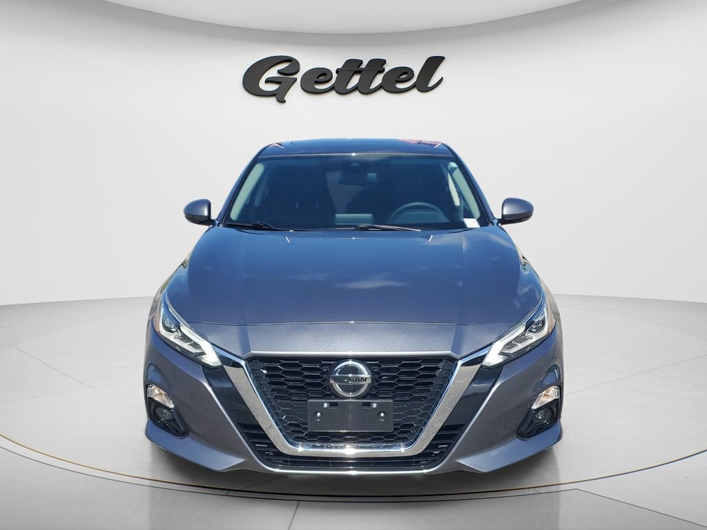 Used 2022 Nissan Altima 2.5 SL FWD image 2