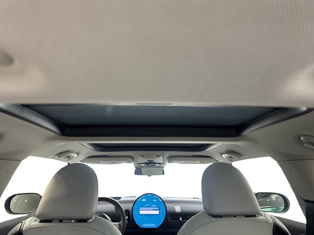 Used 2025 MINI Cooper S FWD image 62