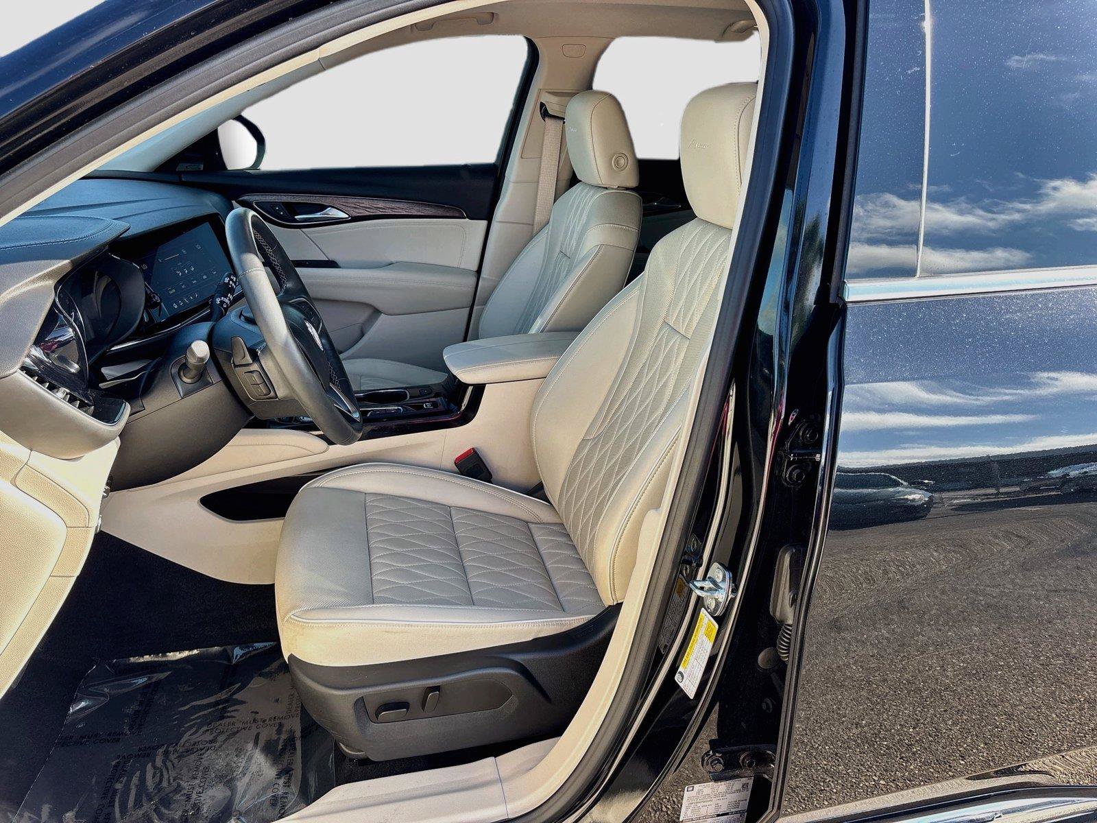Used 2023 Buick Envision Avenir AWD/4WD image 22