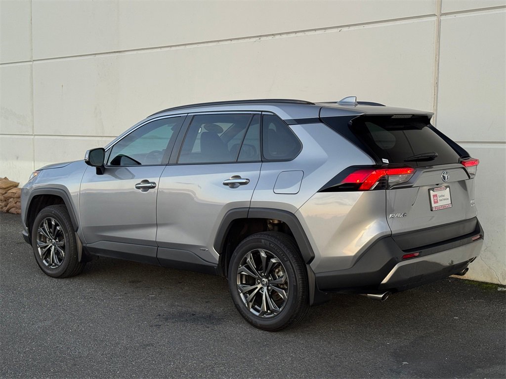 Used 2024 Toyota RAV4 Limited image 5