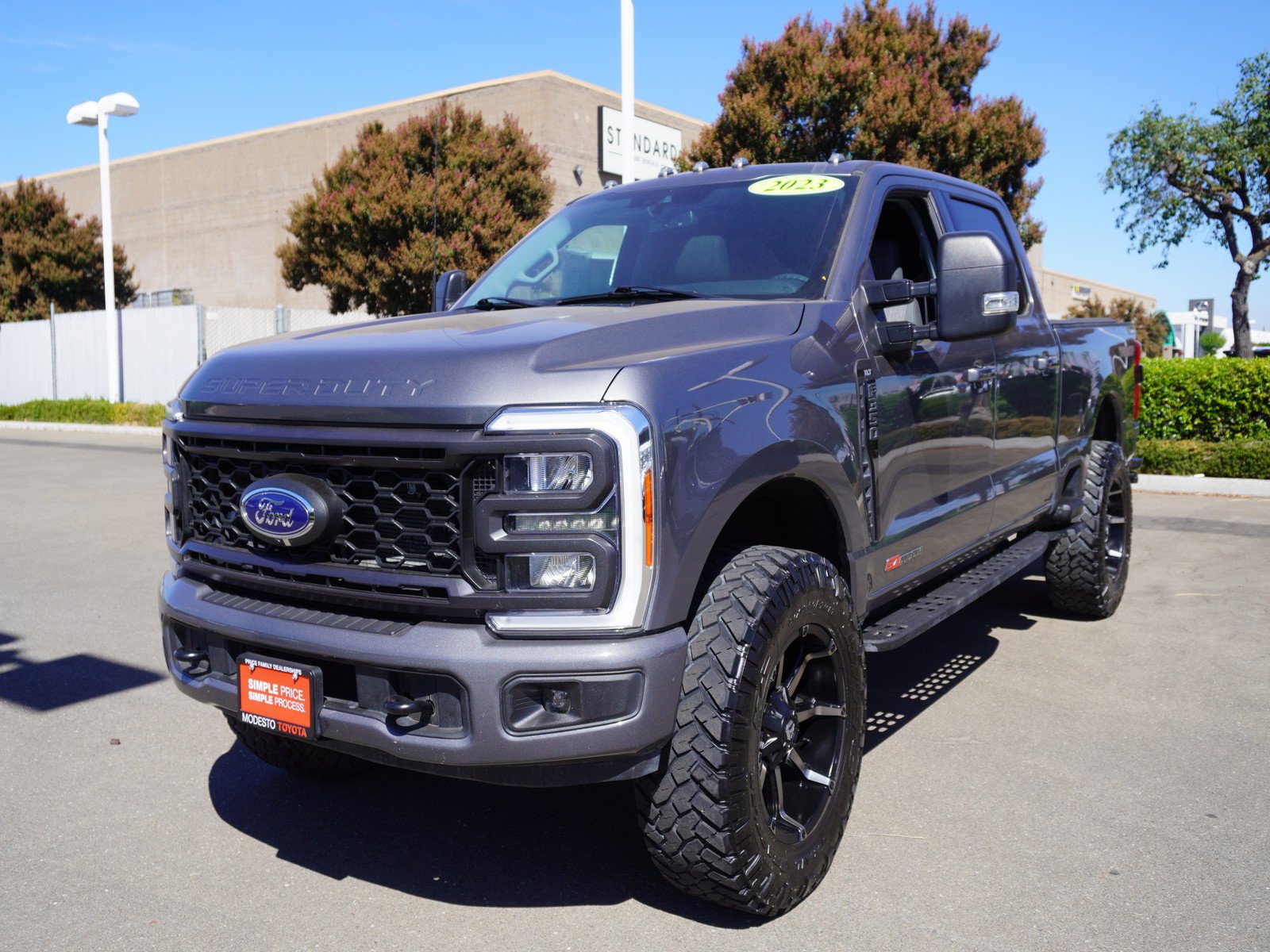 Used 2023 Ford F350 XLT w/ Tremor Off-Road Package AWD/4WD image 7