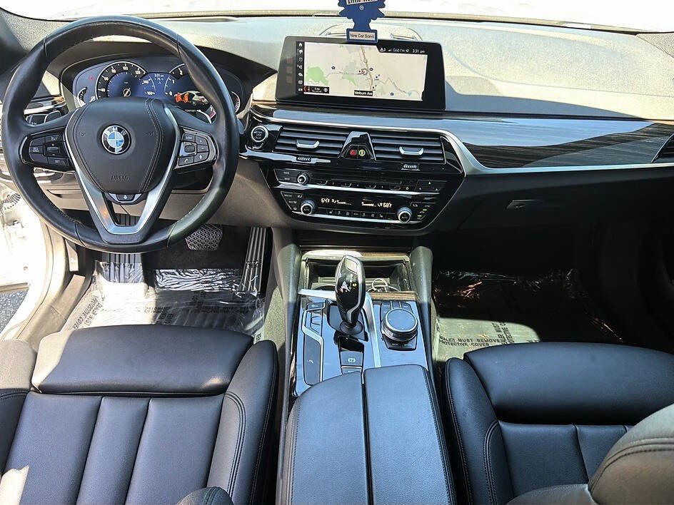 Used 2018 BMW 530i RWD image 7