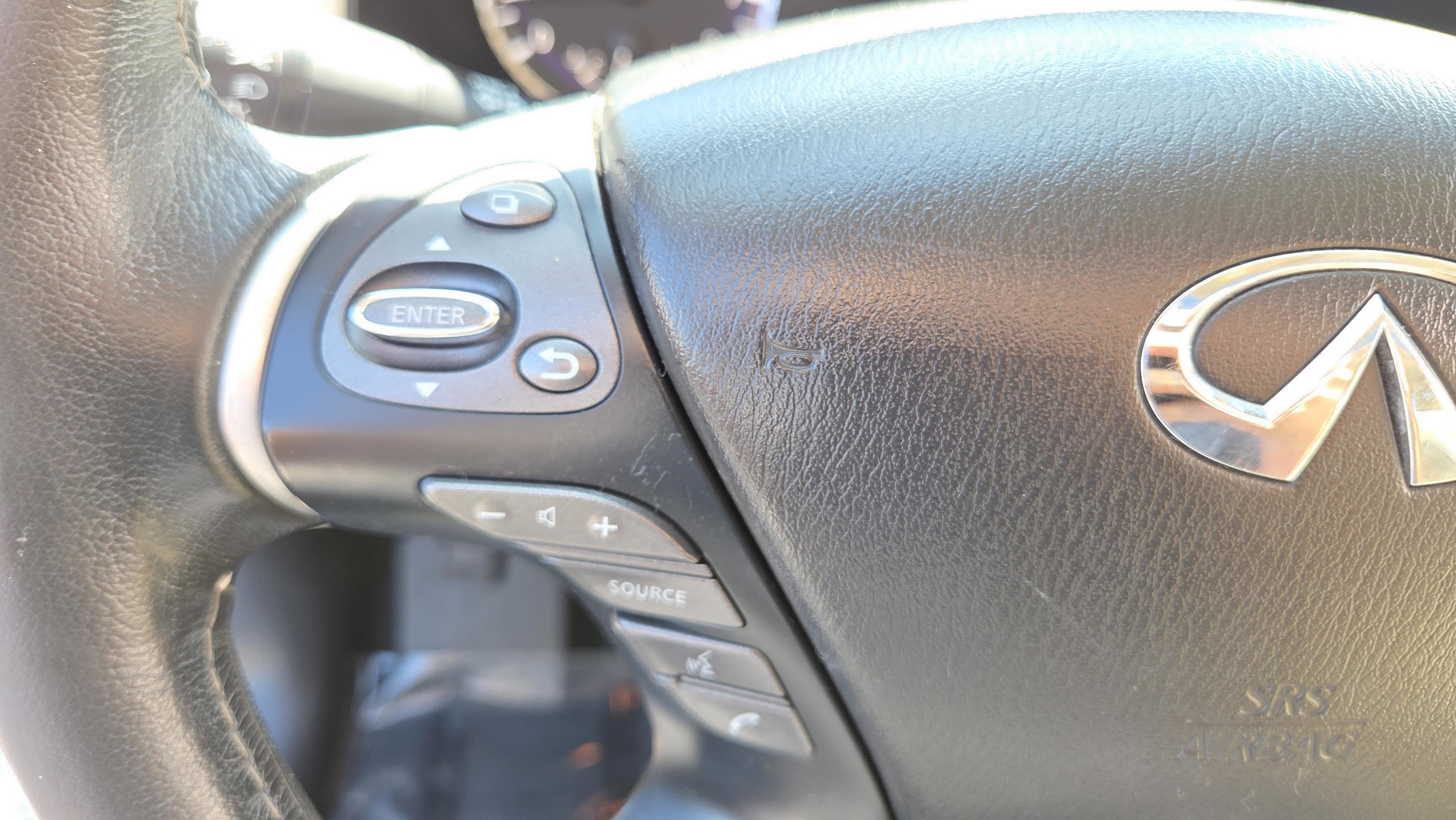 Used 2018 INFINITI QX60 Luxe w/ Deluxe Technology Package image 29