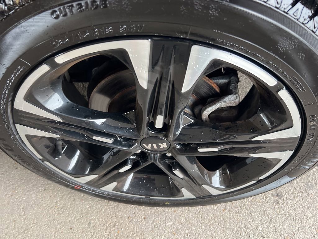 Used 2021 Kia K5 GT-Line AWD/4WD image 40