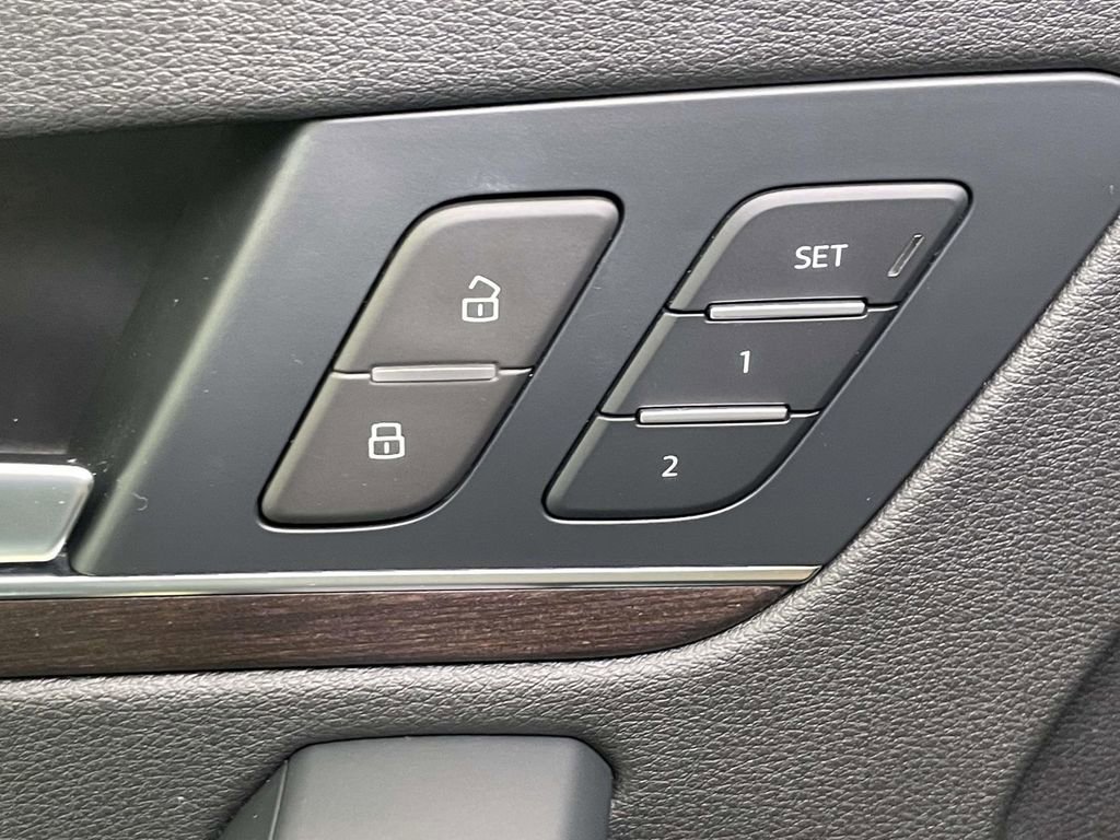 Used 2022 Audi Q5 2.0T Premium image 35