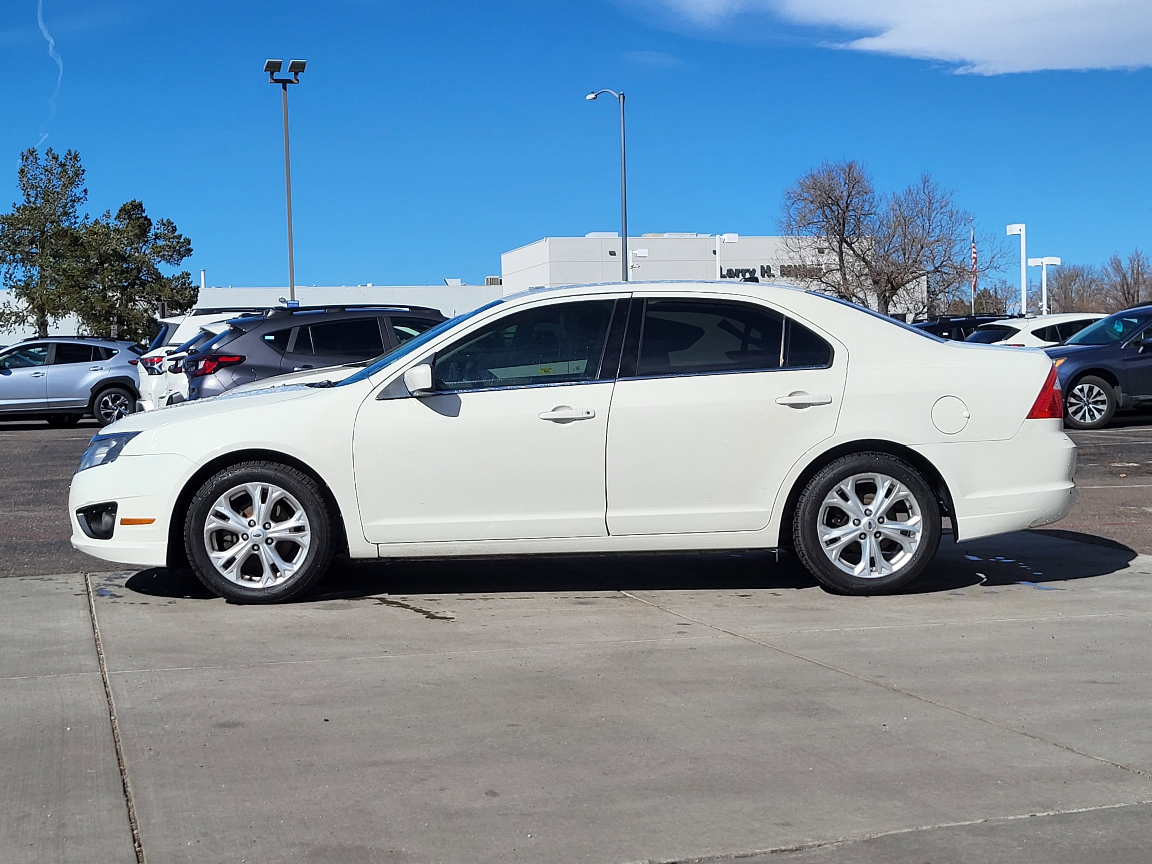 Used 2012 Ford Fusion SE image 3