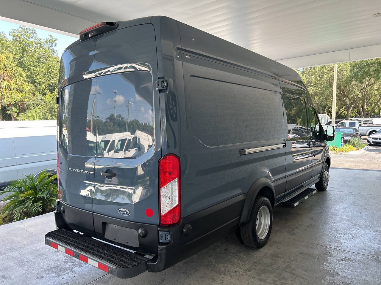 Used 2019 Ford Transit 350 148 High Roof Extended DRW RWD image 5