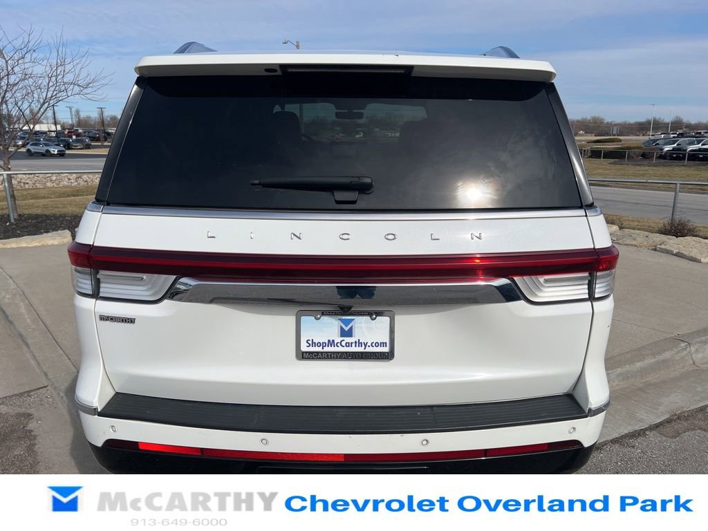 Used 2023 Lincoln Navigator Reserve AWD/4WD image 16