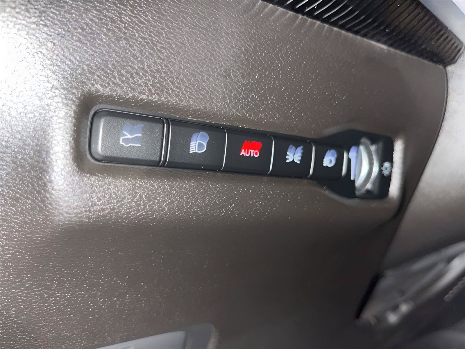Used 2025 Jeep Wagoneer S Limited AWD/4WD image 20