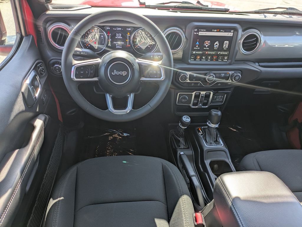 Used 2023 Jeep Gladiator Overland image 24