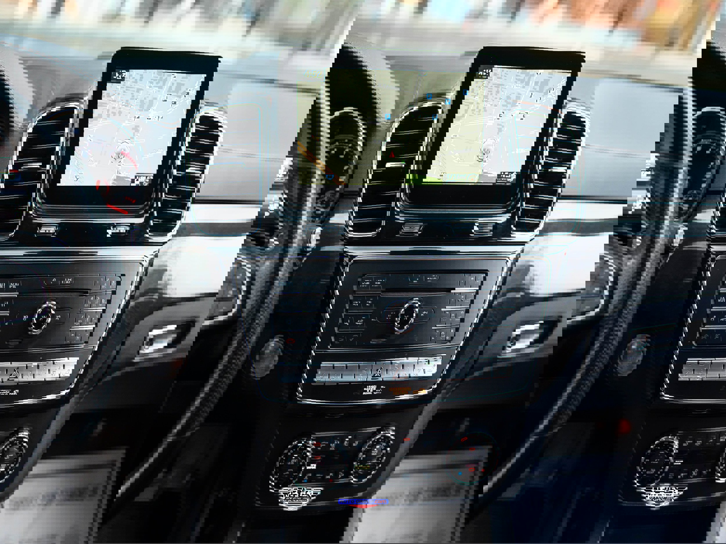 Used 2017 Mercedes-Benz GLS 550 550 4MATIC w/ Driver Assistance Package image 33