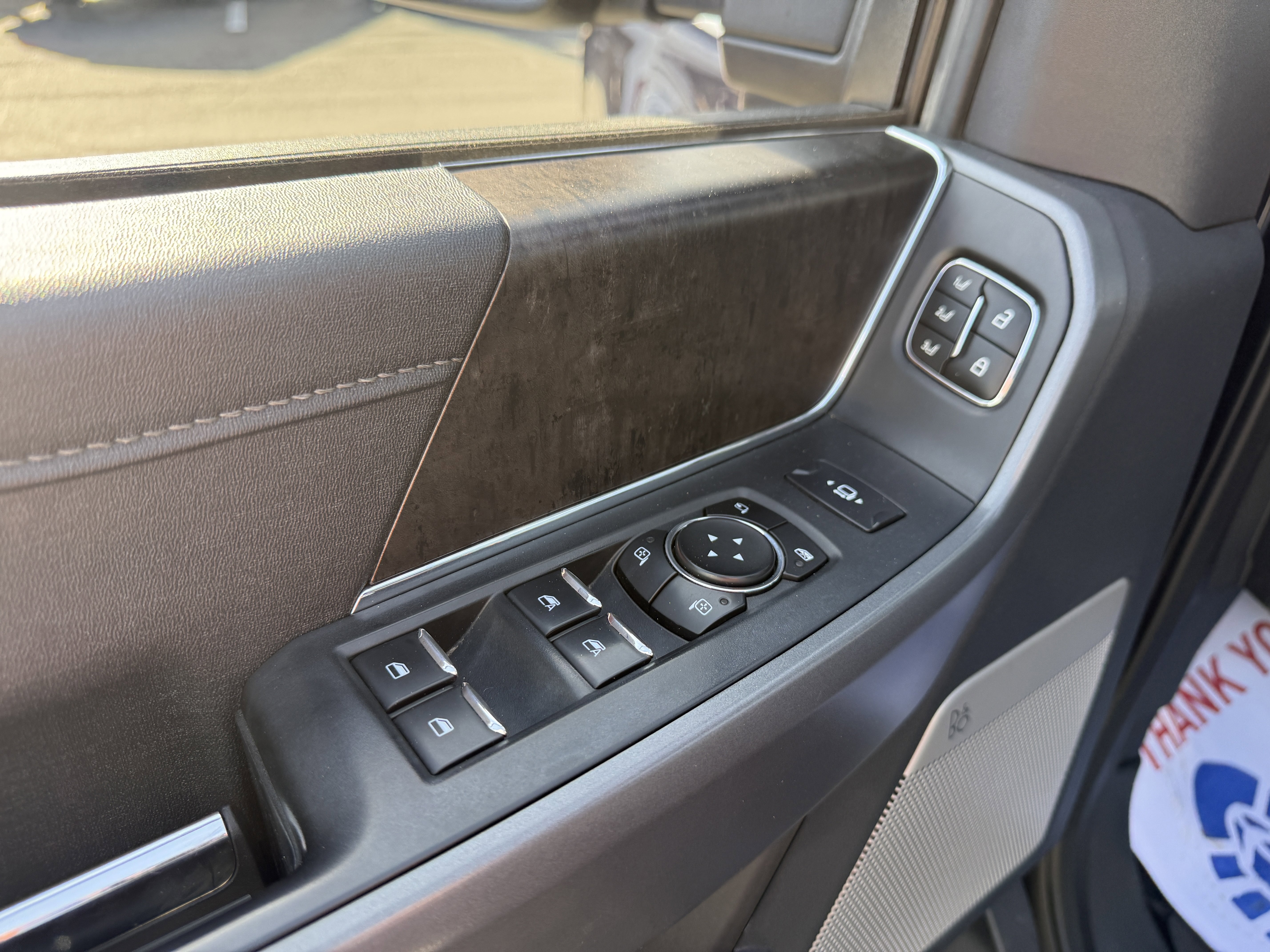 Used 2023 Ford F250 Lariat w/ Lariat Ultimate Package image 13