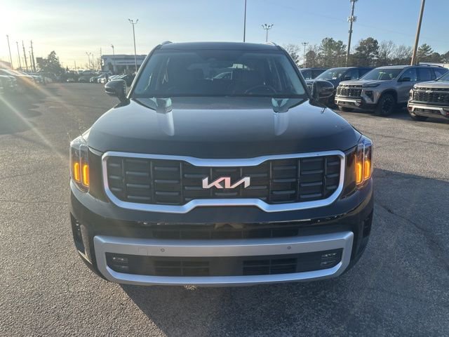 Used 2024 Kia Telluride SX Prestige w/ Towing Package AWD/4WD image 8
