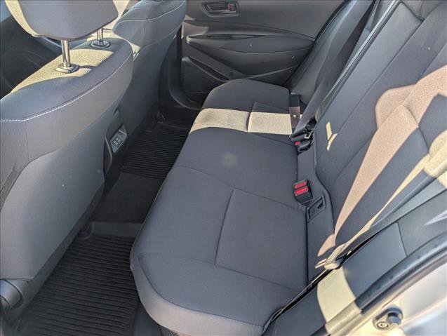 Used 2025 Toyota Corolla LE w/ LE Premium Package image 17
