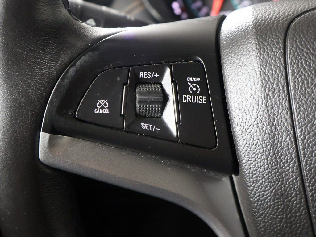 Used 2020 Chevrolet Trax LT w/ Driver Confidence Package image 36