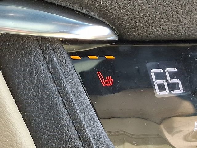 Used 2017 Cadillac XT5 Luxury w/ Driver Awareness Package image 24