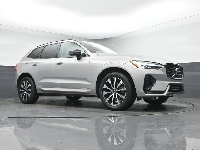 Used 2024 Volvo XC60 B5 Core AWD/4WD image 33