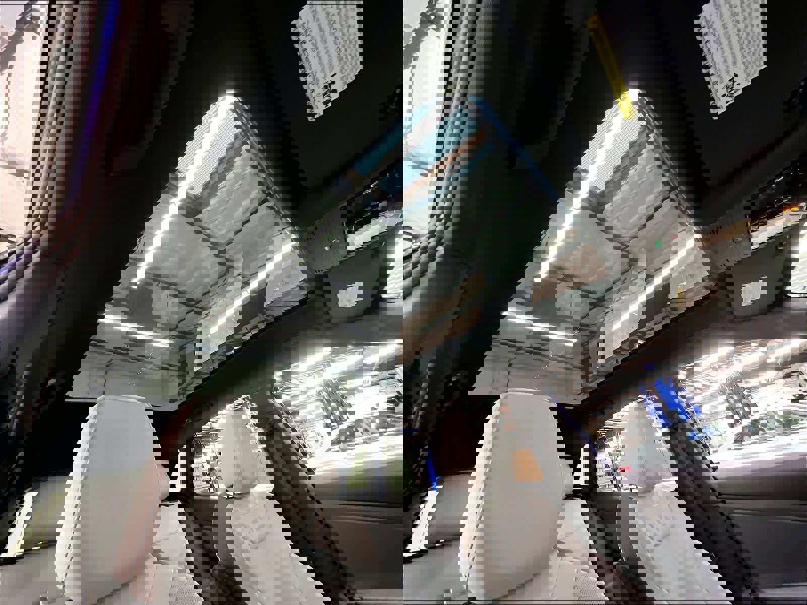 Used 2022 Volkswagen ID.4 Pro S w/ Gradient Package image 24