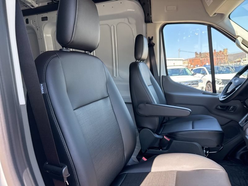 New 2026 Ford Transit 350 148 Medium Roof RWD image 13