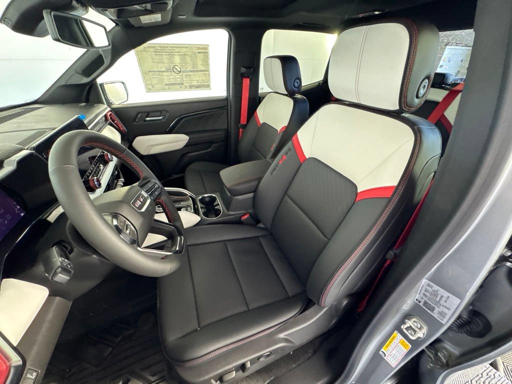 New 2026 GMC Canyon AT4X w/ LPO, Black Badging Package AWD/4WD image 13