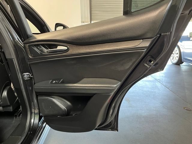 Used 2022 Alfa Romeo Stelvio Ti AWD/4WD image 15