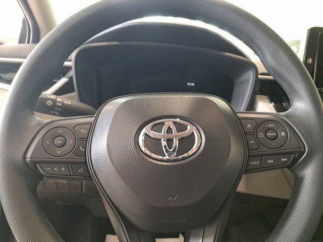 Used 2026 Toyota Corolla LE image 15