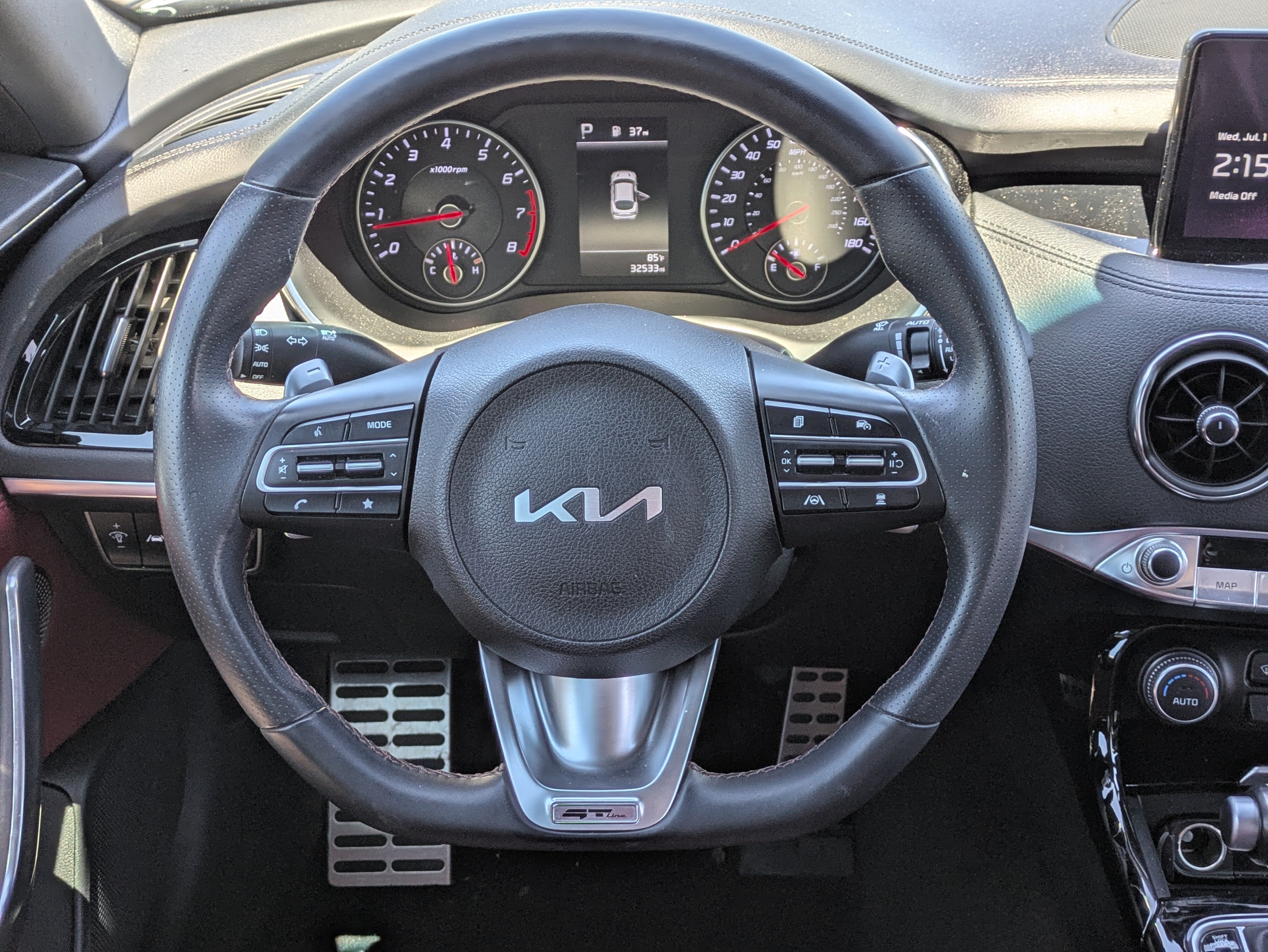 Used 2023 Kia Stinger GT-Line w/ Sun & Sound Package RWD image 20