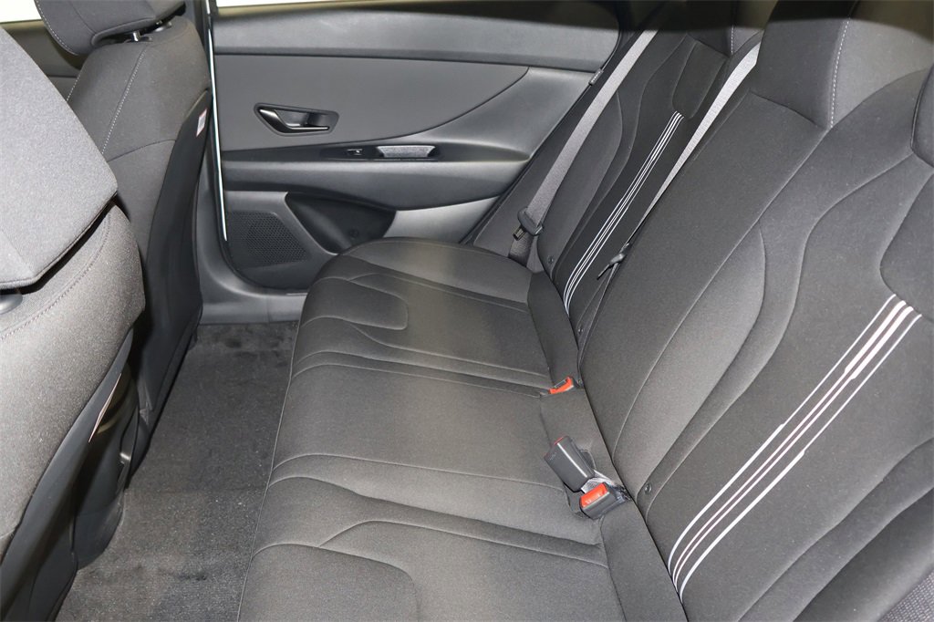 Used 2025 Hyundai Elantra Sport image 10