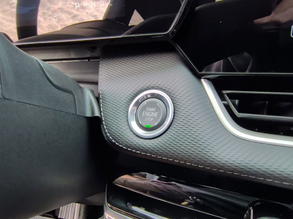 New 2026 Chevrolet Equinox LT w/ Safety and Technology Package image 22