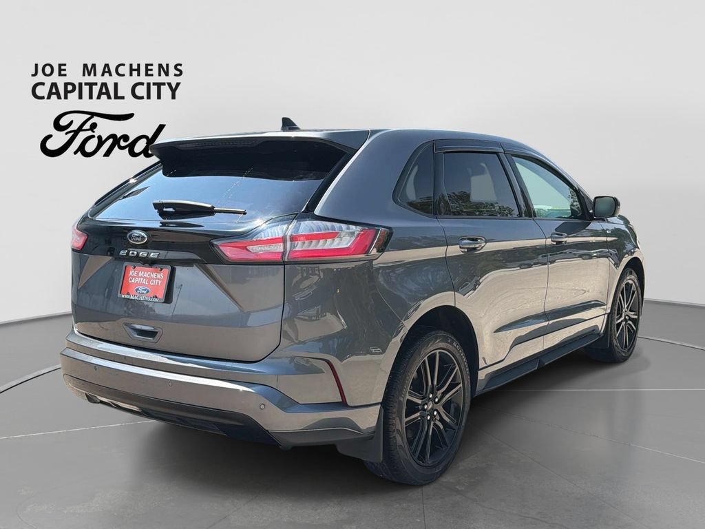 Used 2022 Ford Edge ST-Line AWD/4WD image 5