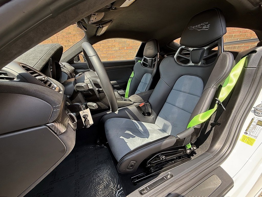 Certified 2024 Porsche 718 Cayman GT4 RS image 5