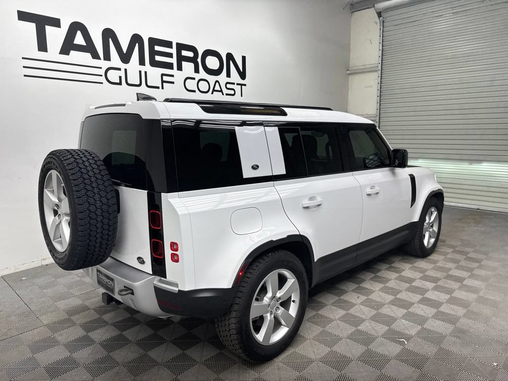 Used 2023 Land Rover Defender 110 SE AWD/4WD image 8