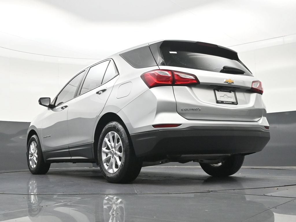 Used 2021 Chevrolet Equinox LS FWD image 27