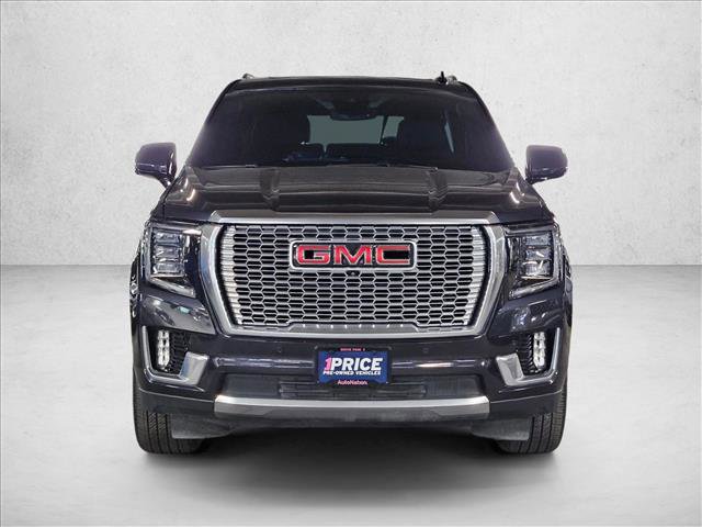 Used 2023 GMC Yukon XL Denali AWD/4WD image 2