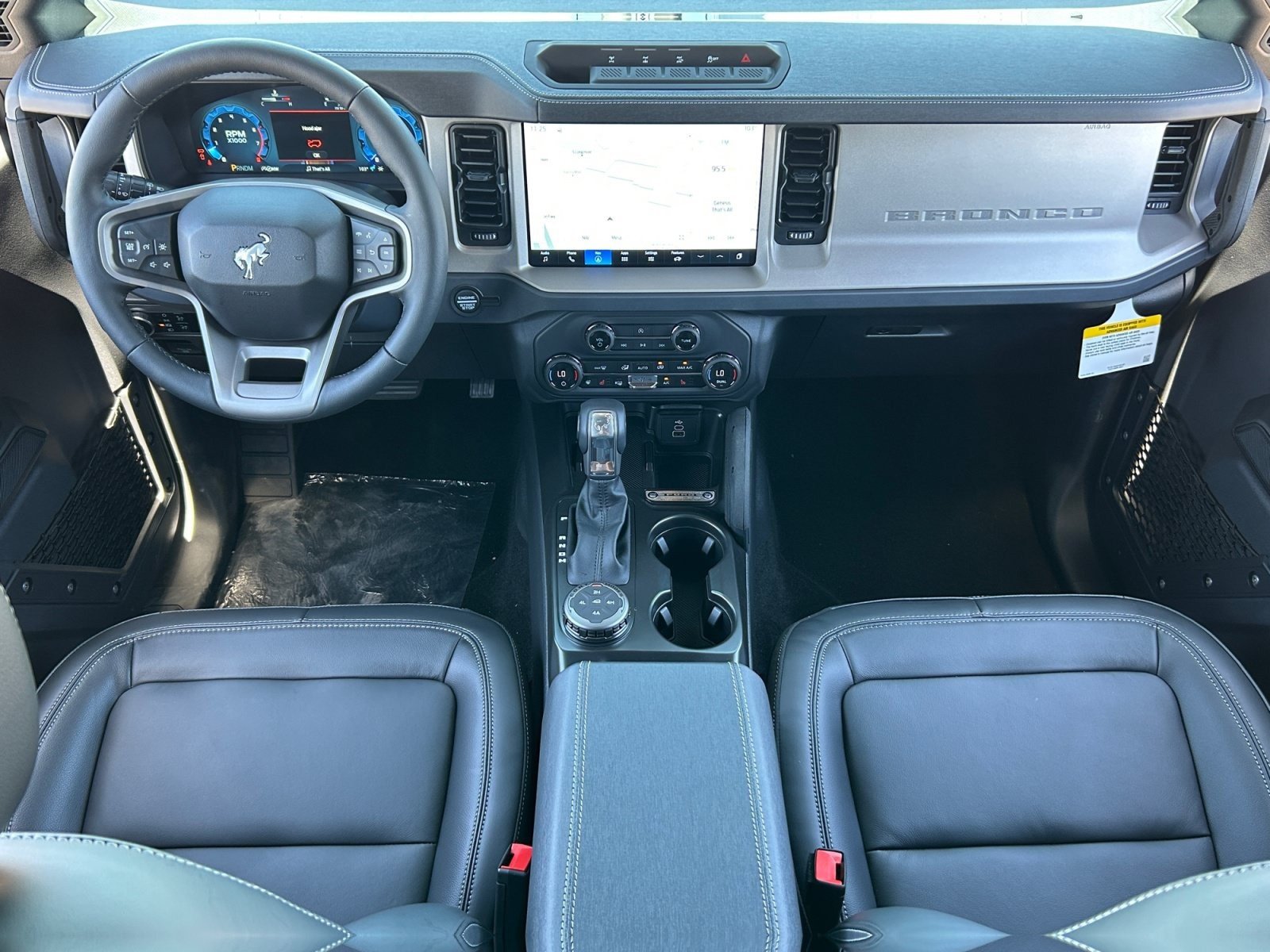 New 2026 Ford Bronco Outer Banks w/ Sasquatch Package AWD/4WD image 20