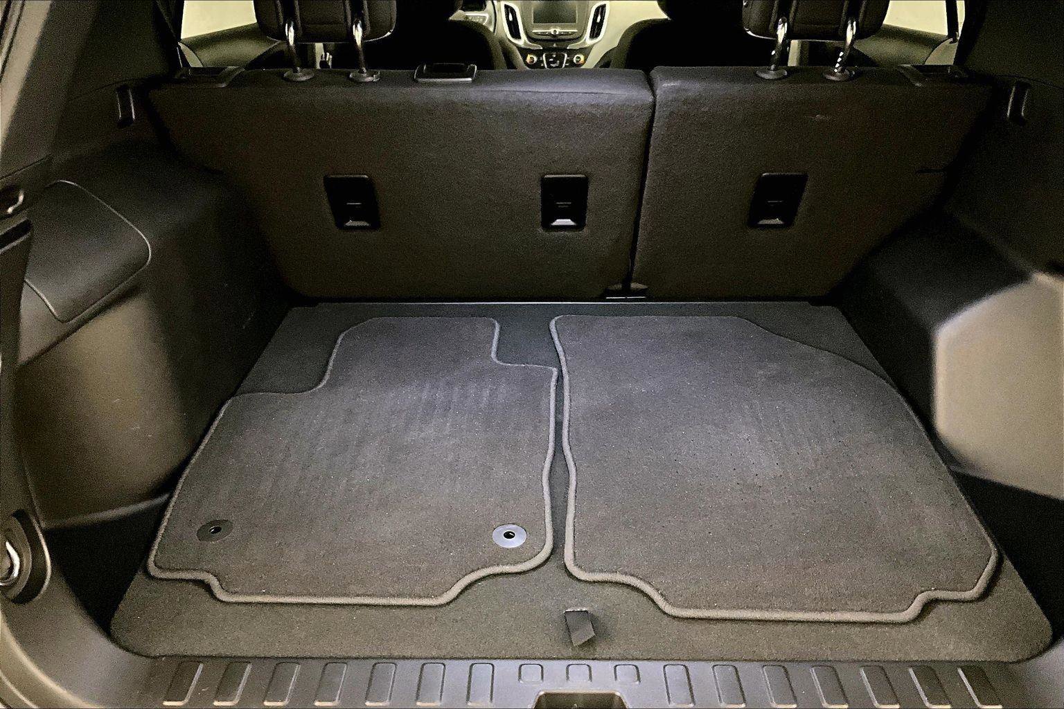 Used 2018 Chevrolet Equinox LT image 33