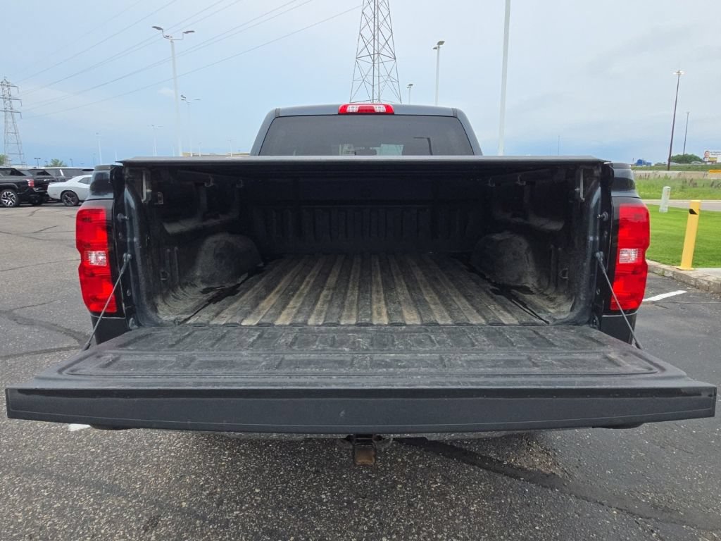 Used 2018 Chevrolet Silverado 1500 LT w/ All Star Edition AWD/4WD image 13