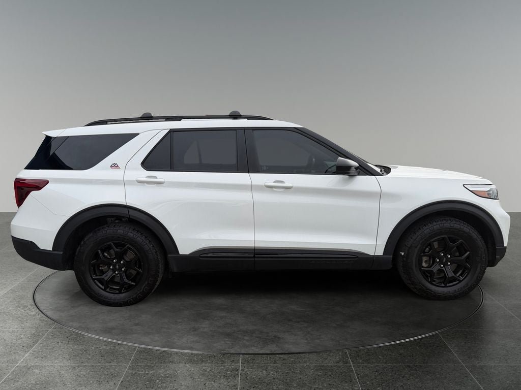 Used 2021 Ford Explorer XLT w/ Equipment Group 202A RWD image 9