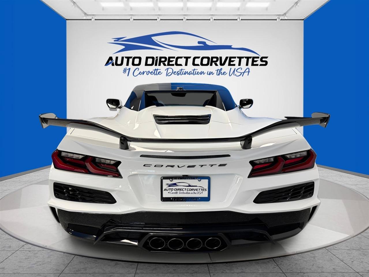 Used 2024 Chevrolet Corvette Z06 w/ Z07 Performance Package RWD image 15