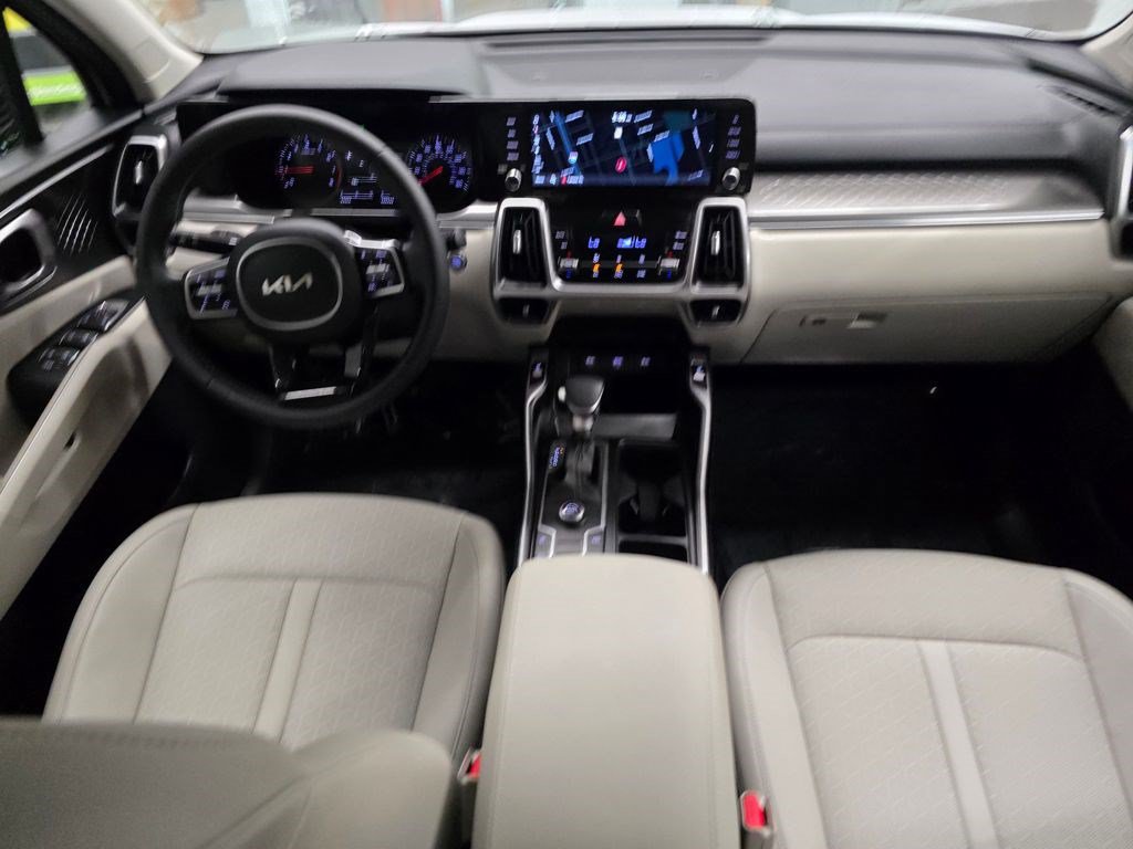 Used 2022 Kia Sorento S w/ Panoramic Sunroof Package FWD image 37