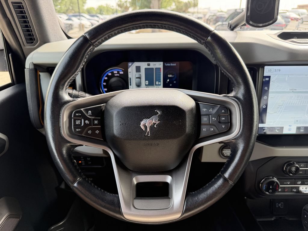 Used 2022 Ford Bronco Badlands AWD/4WD image 14