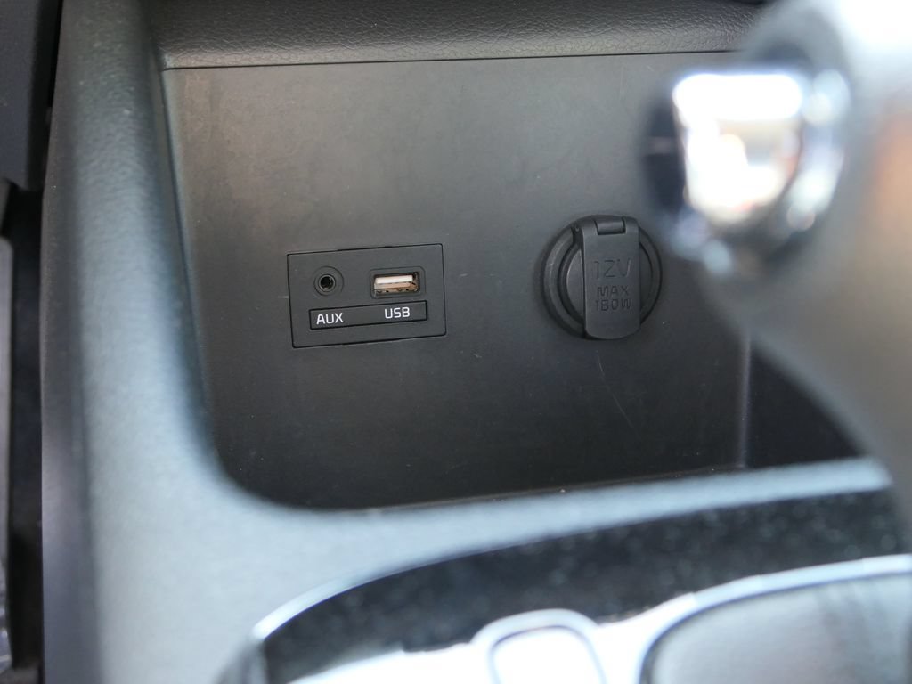 Used 2017 Kia Forte LX FWD image 19