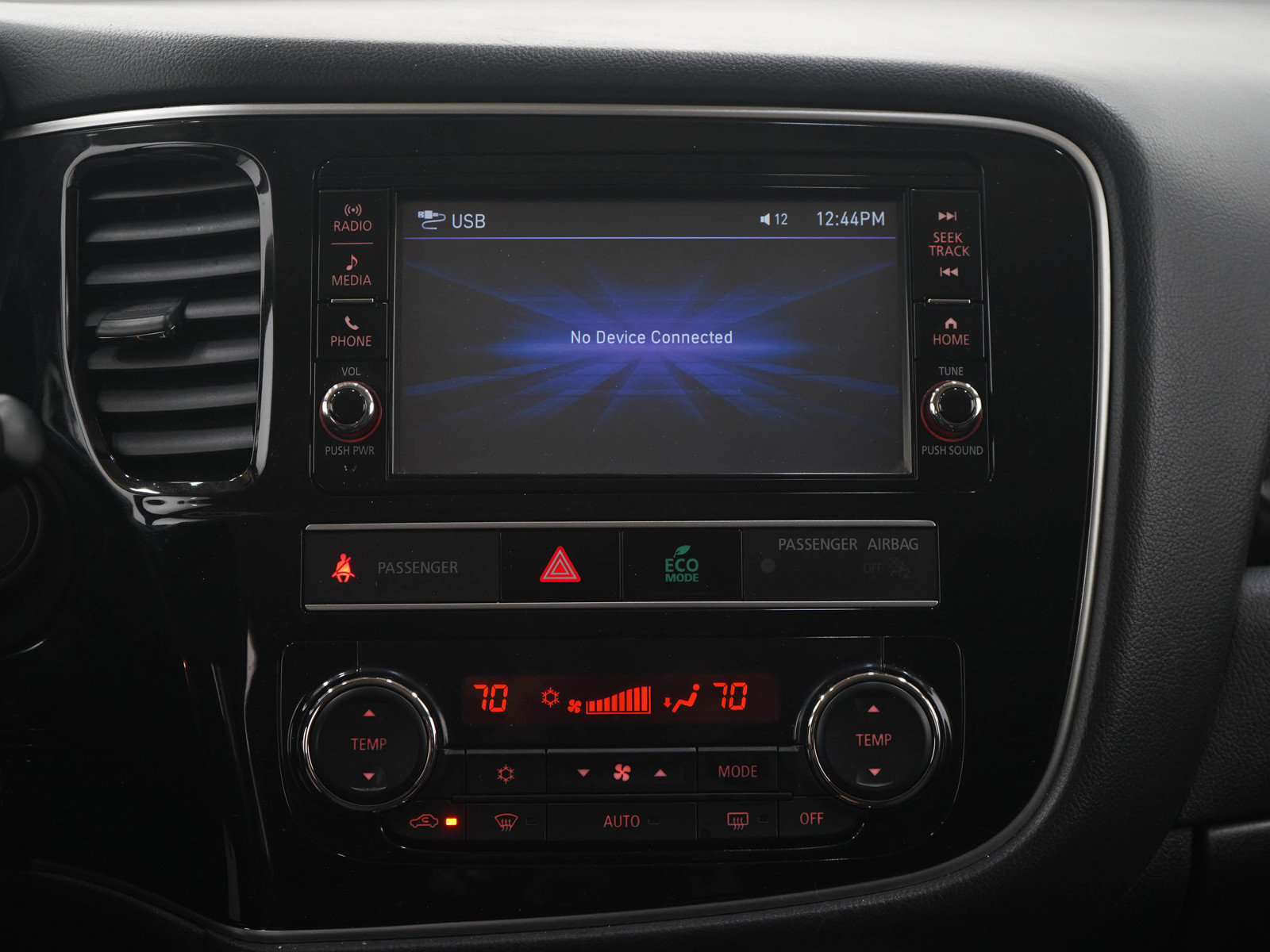 Used 2019 Mitsubishi Outlander ES AWD/4WD image 18