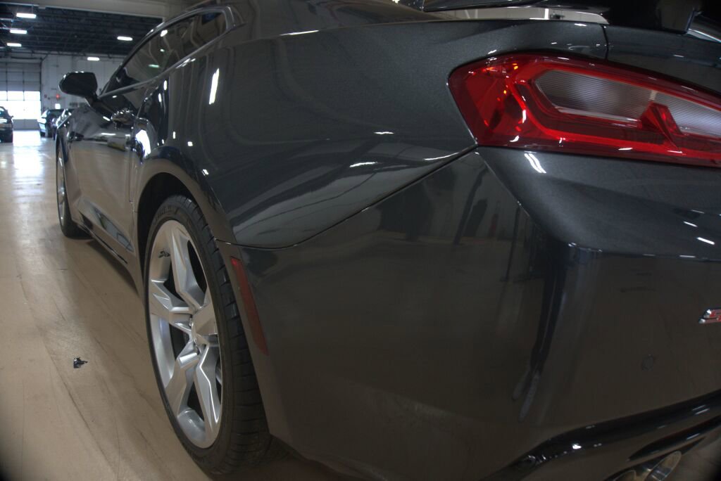 Used 2016 Chevrolet Camaro SS RWD image 18