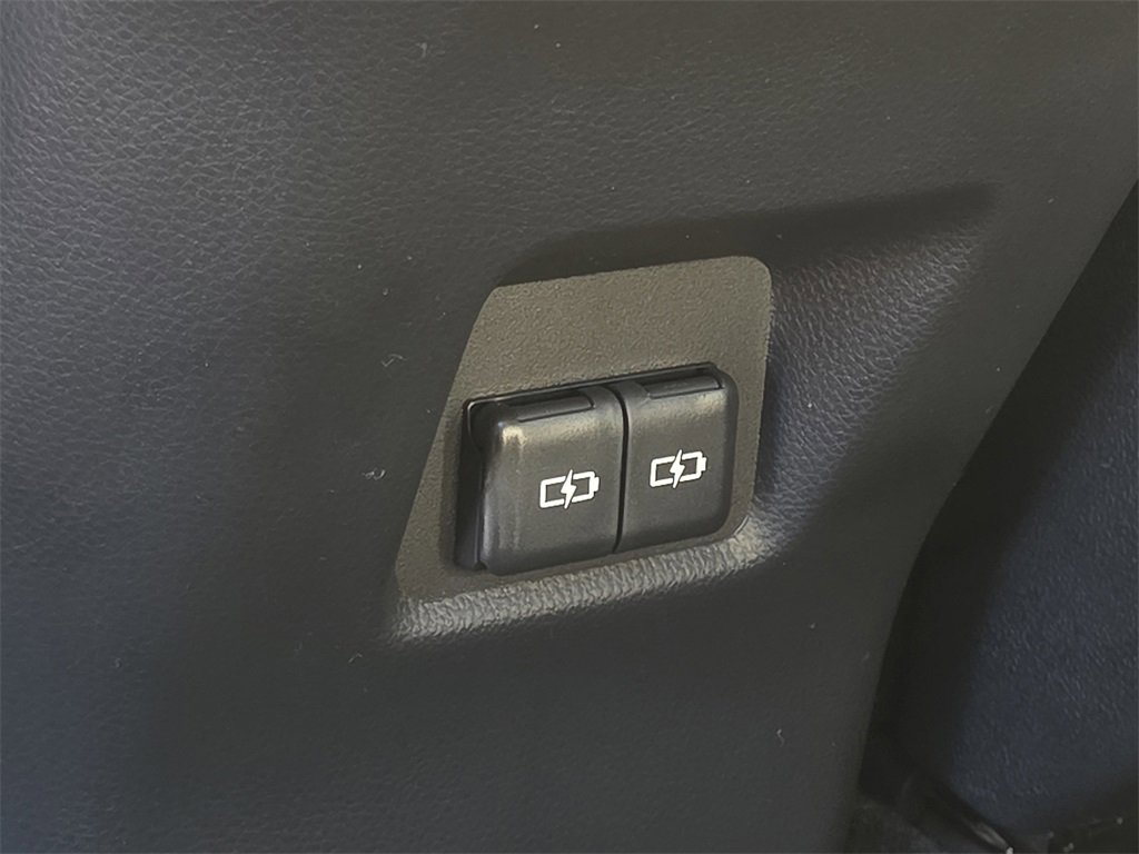 New 2025 Toyota RAV4 XLE image 15