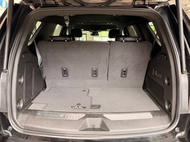 Used 2024 GMC Yukon Denali w/ Max Trailering Package AWD/4WD image 11